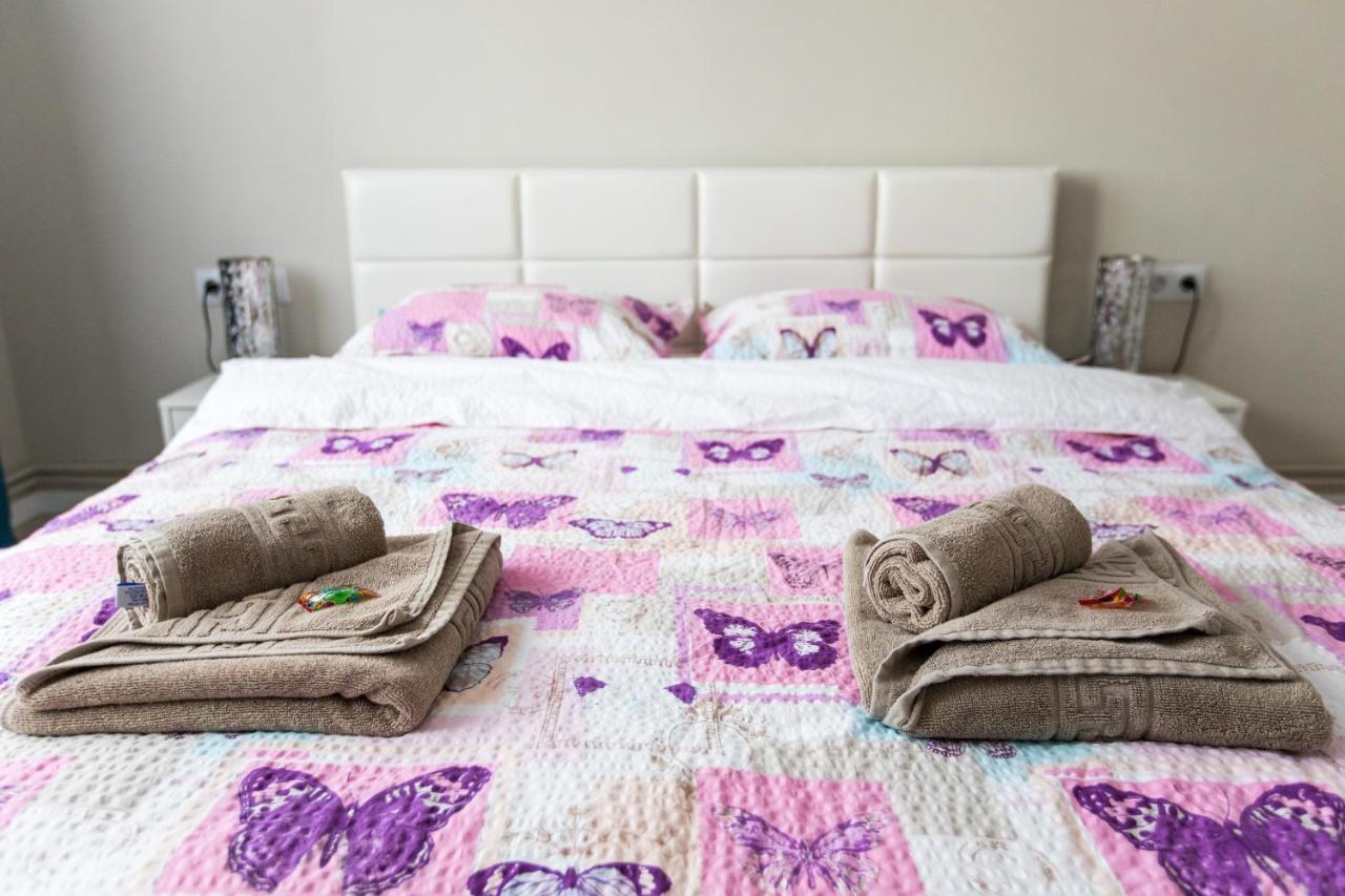 Travel Homzzz Central Apartments - Tusnad Targu Mures Luaran gambar